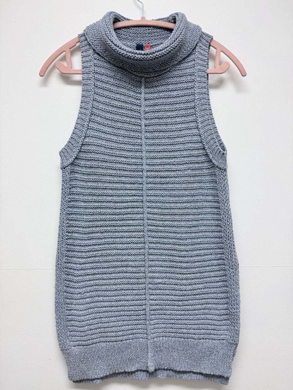 ANTHROPOLOGIE Pilcro Turtleneck Sweater Vest Blue....